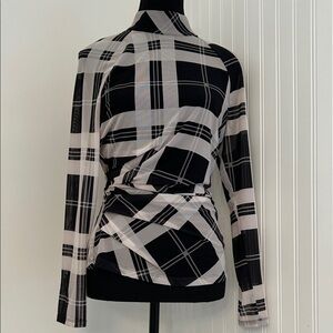 Chic Reiss Designer Black and White Plaid Women's Blouse